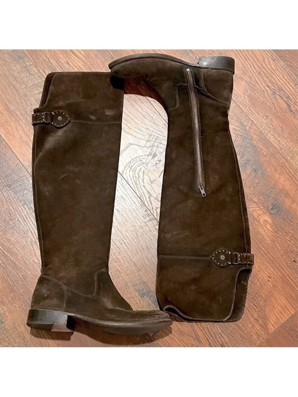 FRYE SHIRLEY knee high suede boots. 8.5 B